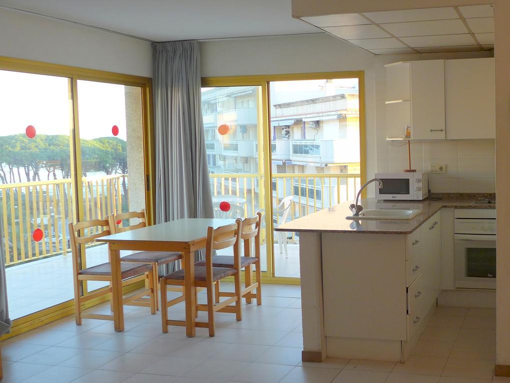 Aromar Rentalmar Apartment La Pineda